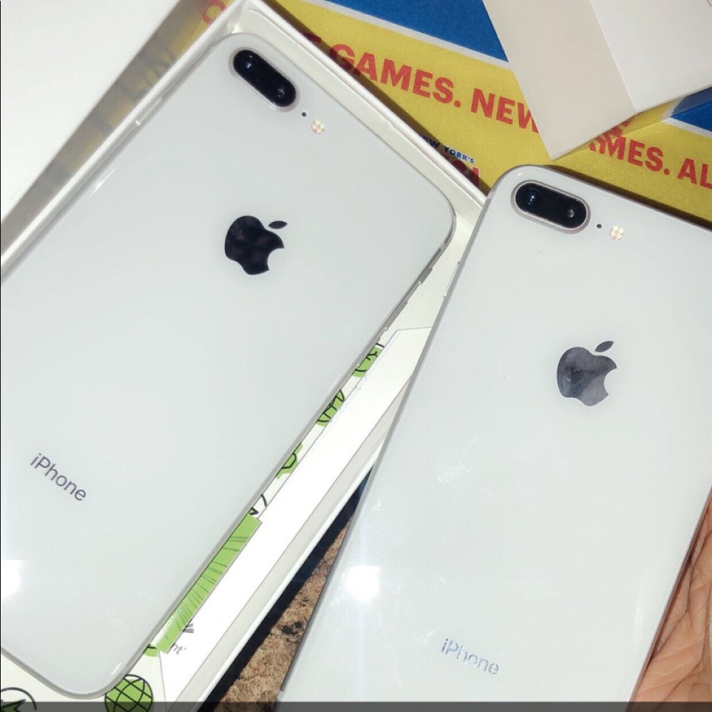 iPhone 8Plus